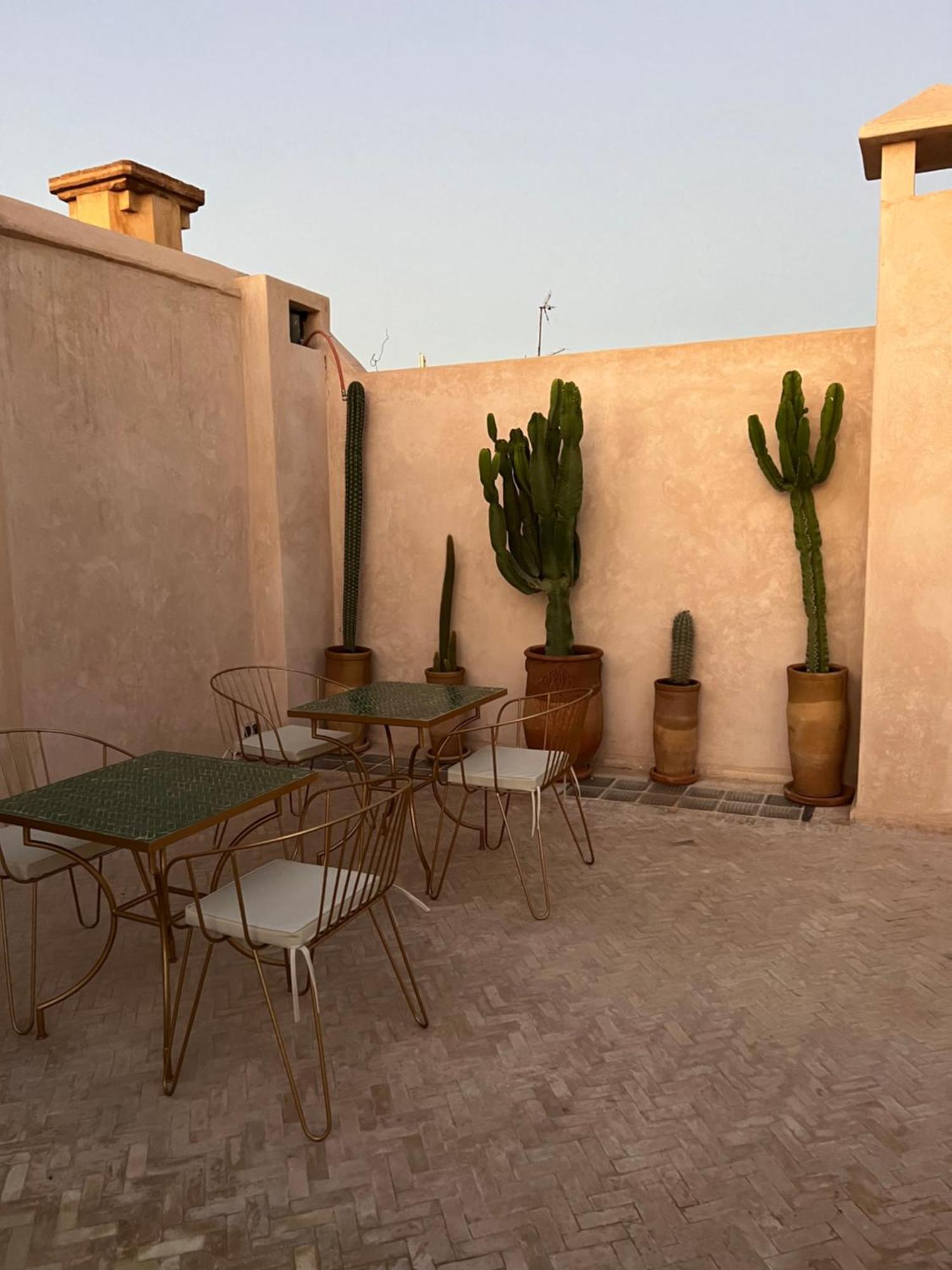 Riad Darchica *
