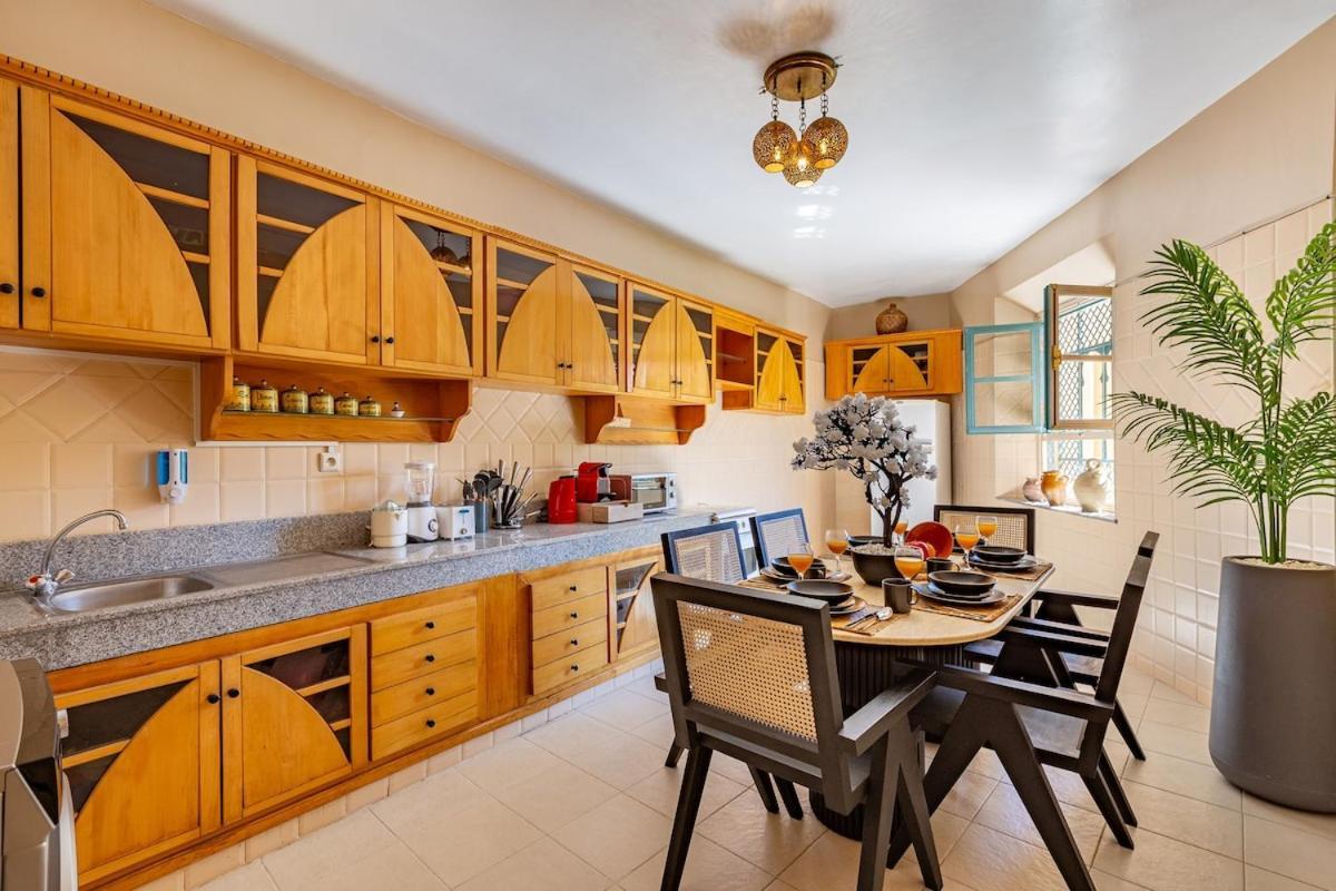 Magnifique 170m A L'hivernage Avec Piscine Appartement