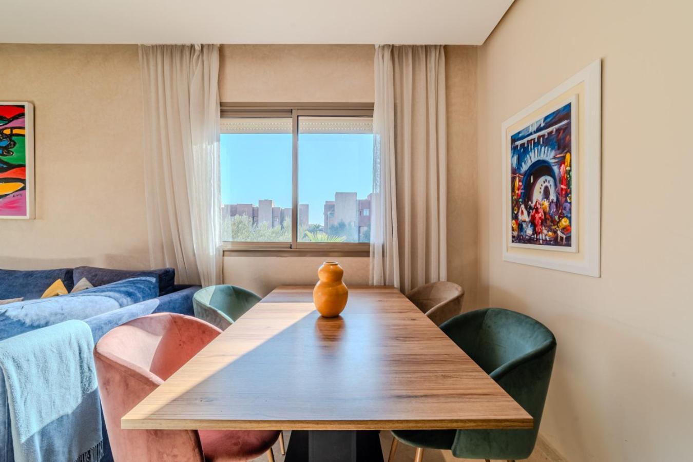 Serenity And Confort In Prestigia 10 Min Du Centre Apartamento