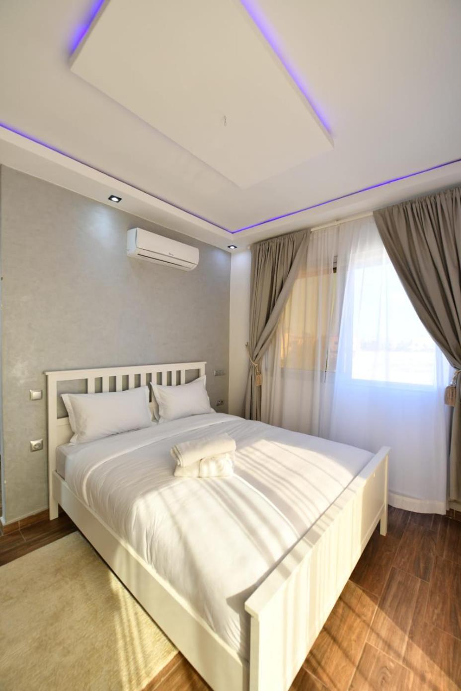 Villa Luxe A Marrakech Avec Piscine Chauffee