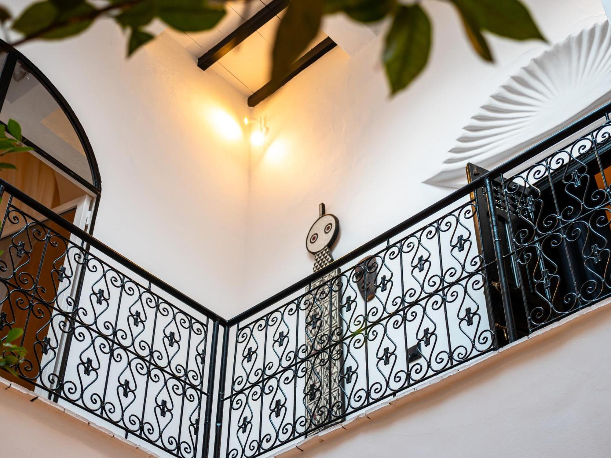 Jebly - Exclusive - Panoramic View Rooftop , Pool & Breakfast Vakantiehuis