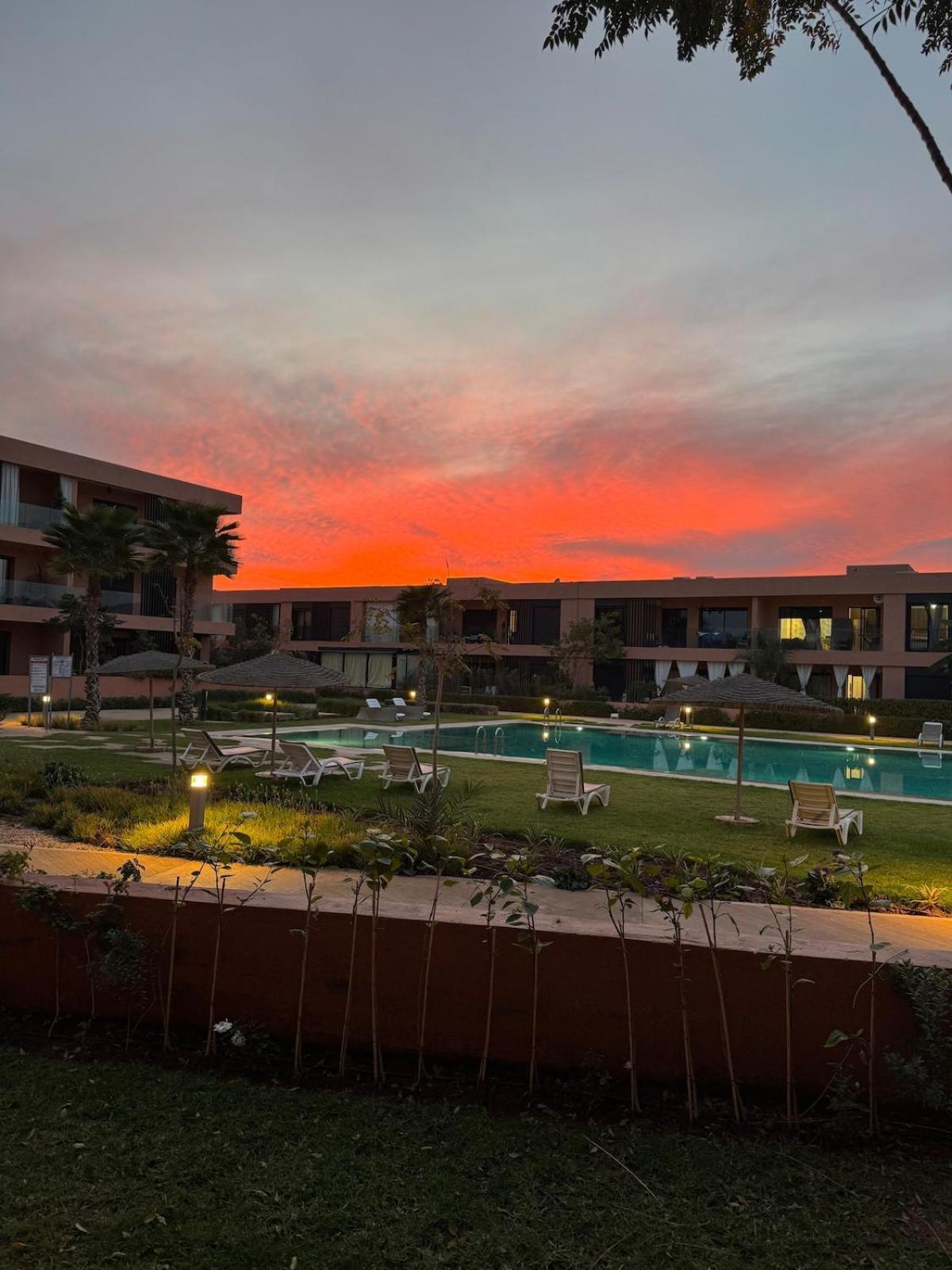Rez De Jardin T3 Piscine Noria