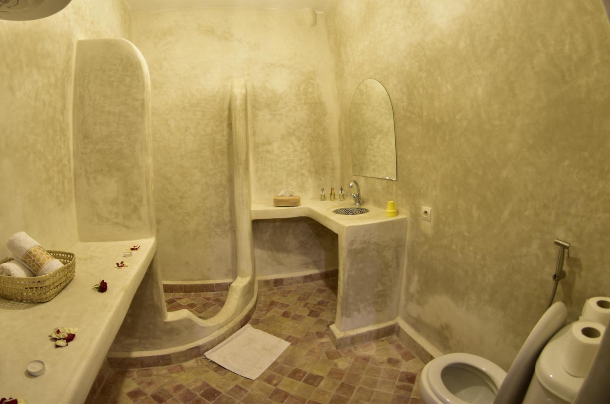 Riad Iklil *