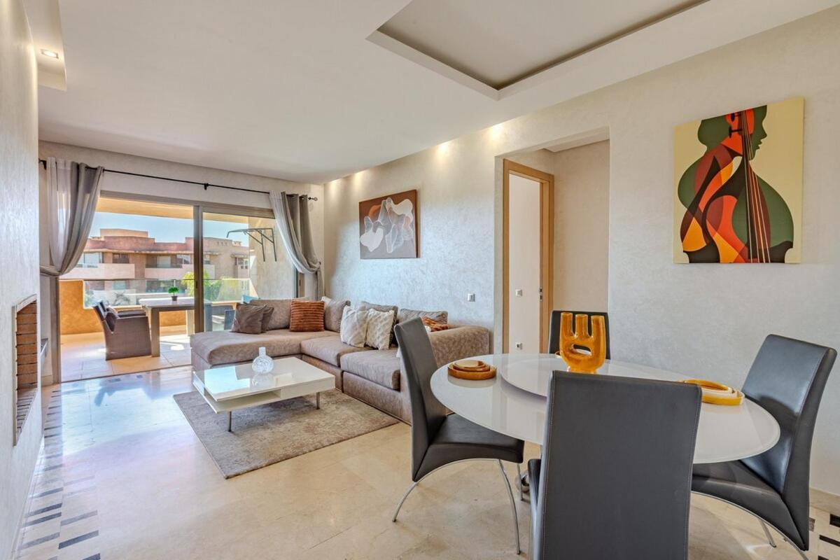 Prestigia Triple View Oasis Golf, Mountain & Pool