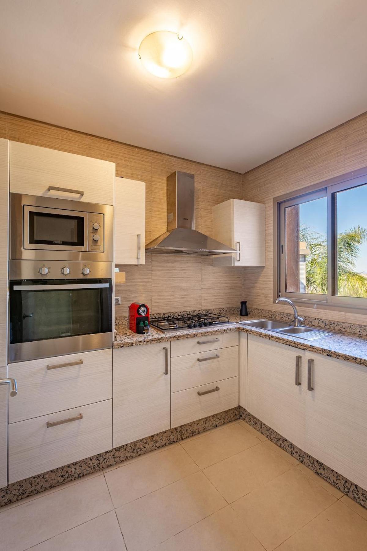 Prestigia Triple View Oasis Golf, Mountain & Pool