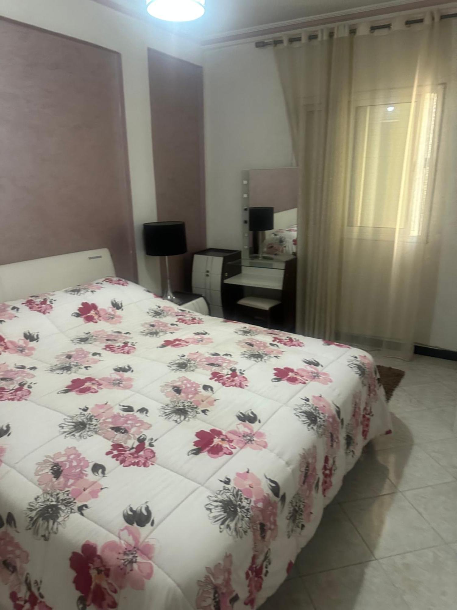 Layane 2 8 Mn De Gueliz Apartment