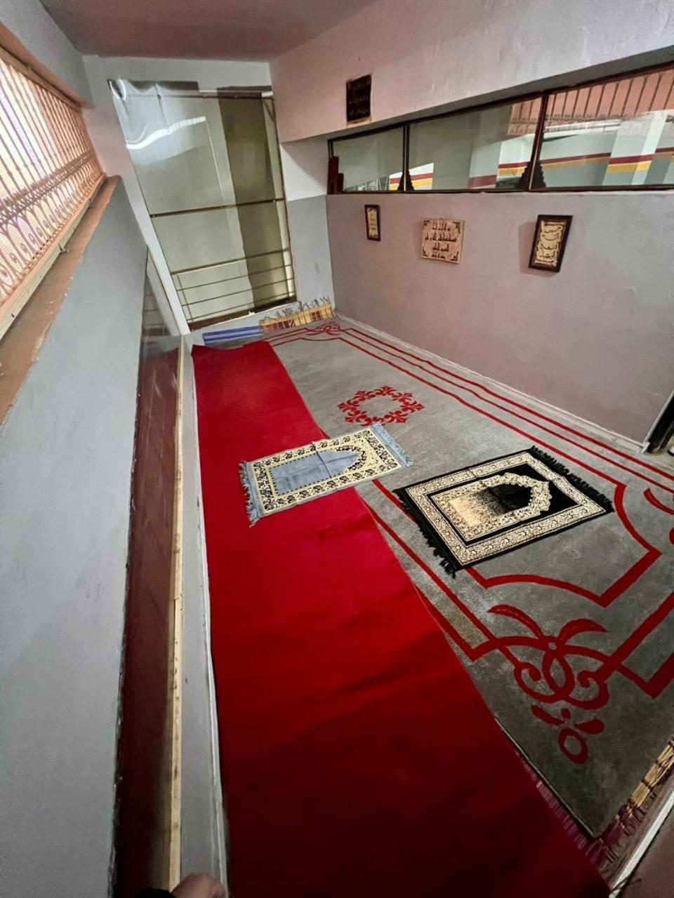 1 Avec Climatisation, Salle De Sport, Piscine Et Wi-fi A Gueliz