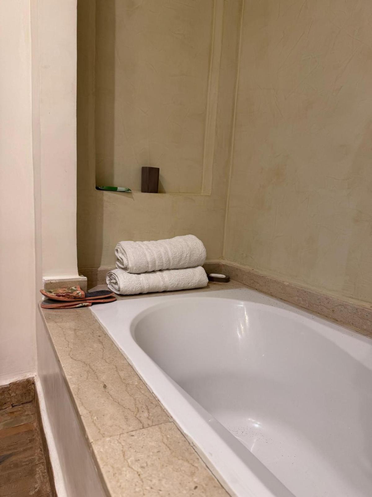Family At Premium Village Apartment Marrakesh
