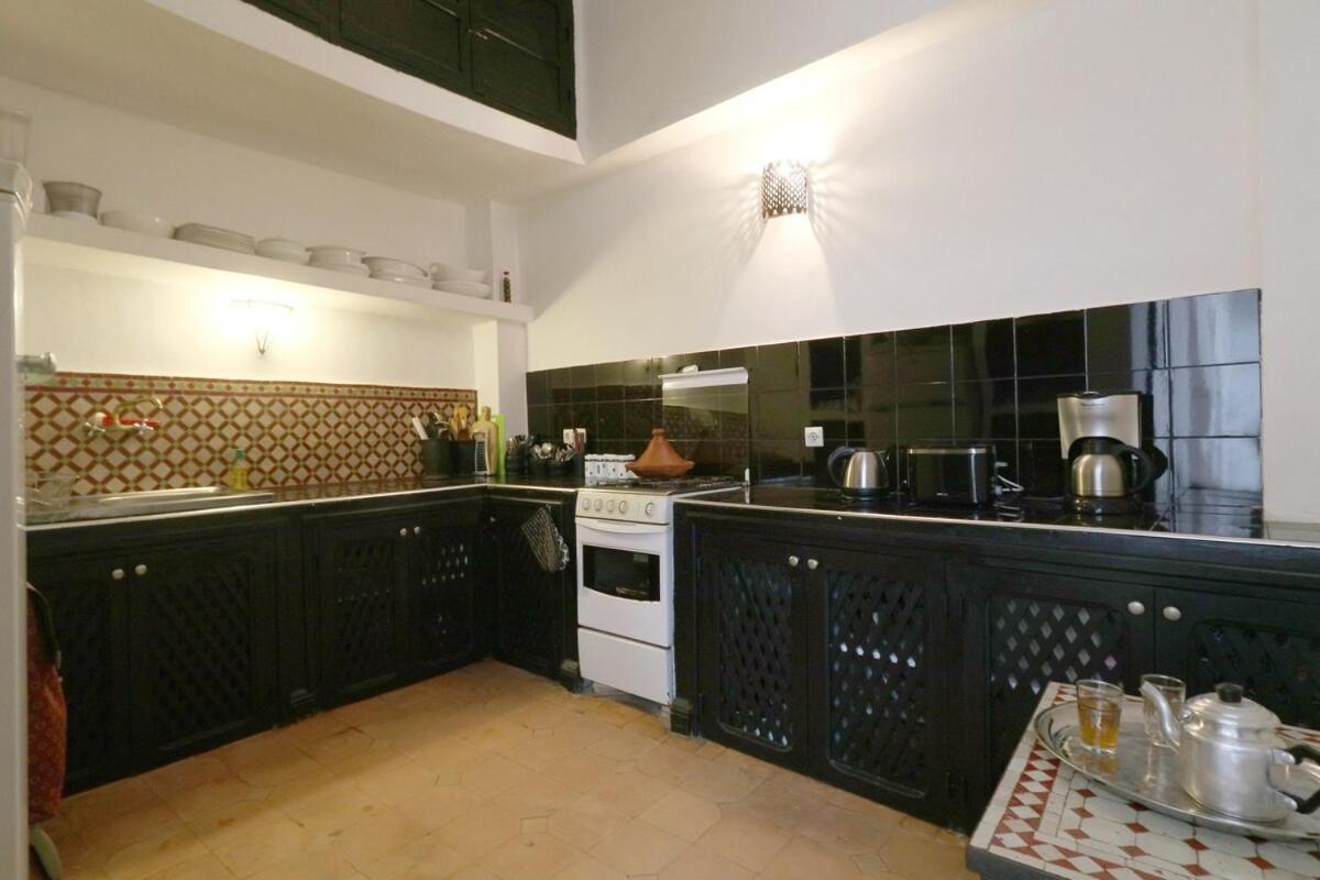 Villa Xcix, Basin, 3 Bedrooms In Medina Excluded