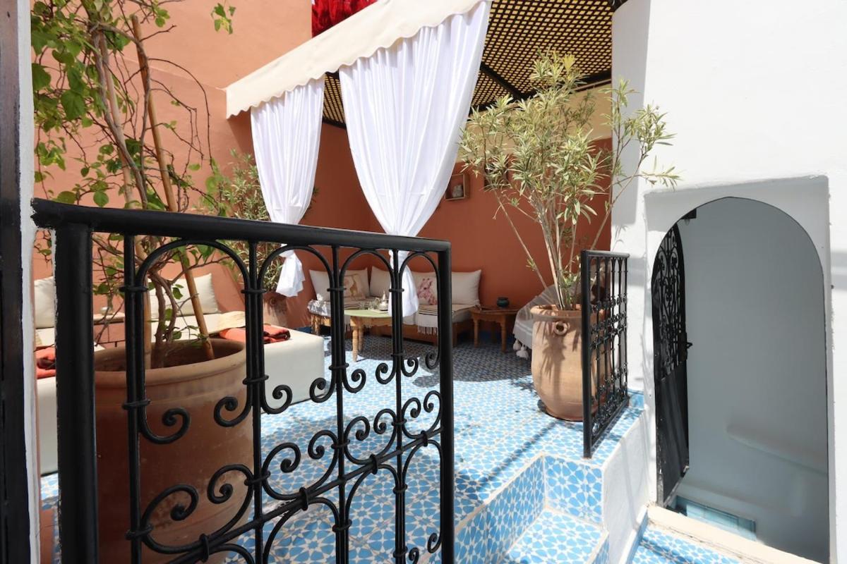 La Girafe Blanche De Marrakech Villa *