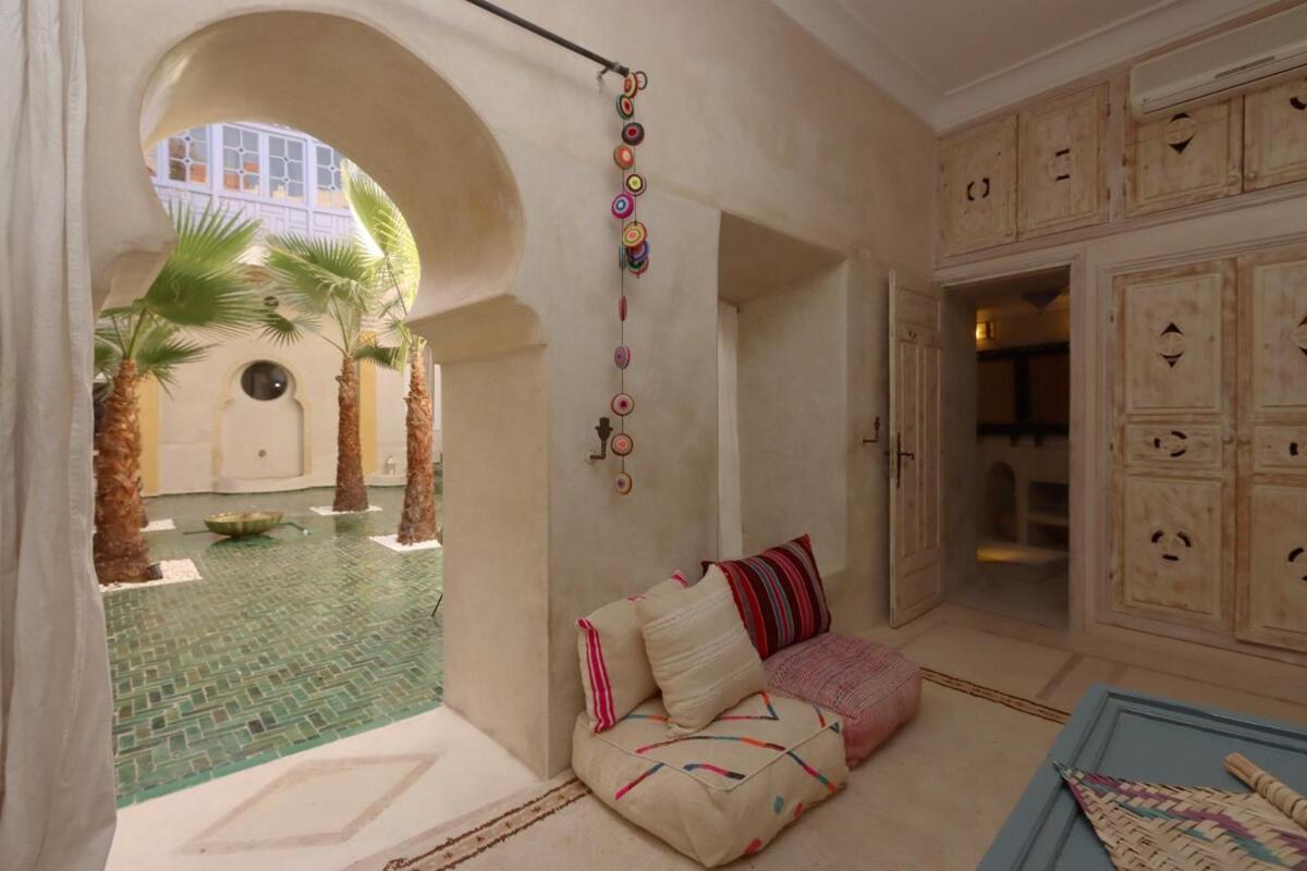 Dar Lysis Private With Pool And Breakfasts Villa