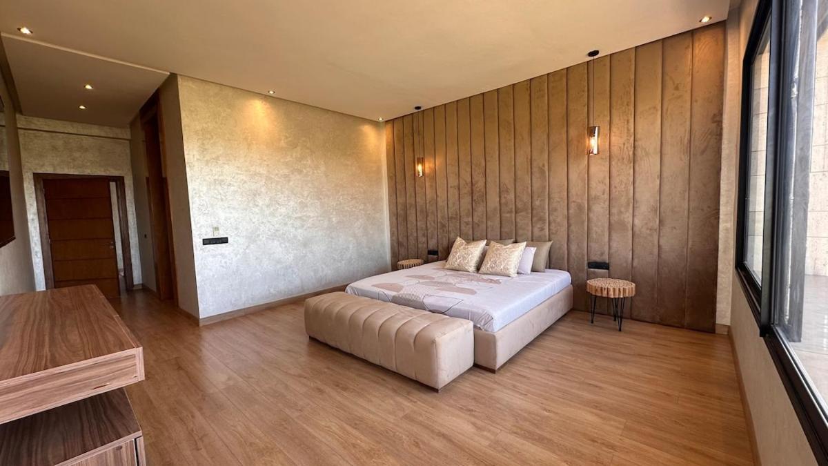 Magnifique 6 Avec Piscine Jacuzzi Et Hammam A Argan Golf A 10 Min Du Centre Villa