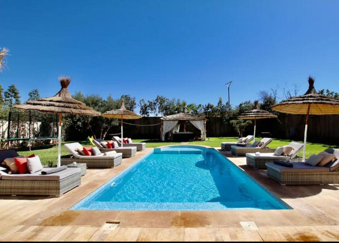 Sublime Piscine & Jacuzzi