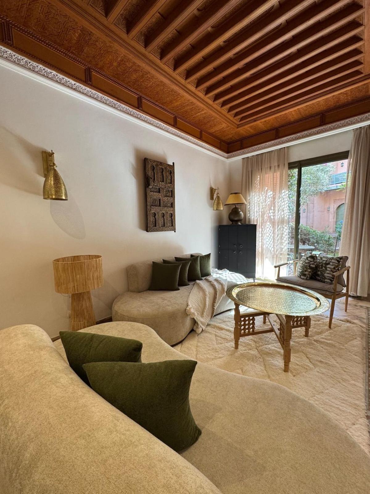 Traditional Moroccan Flat In Palmeraie *
