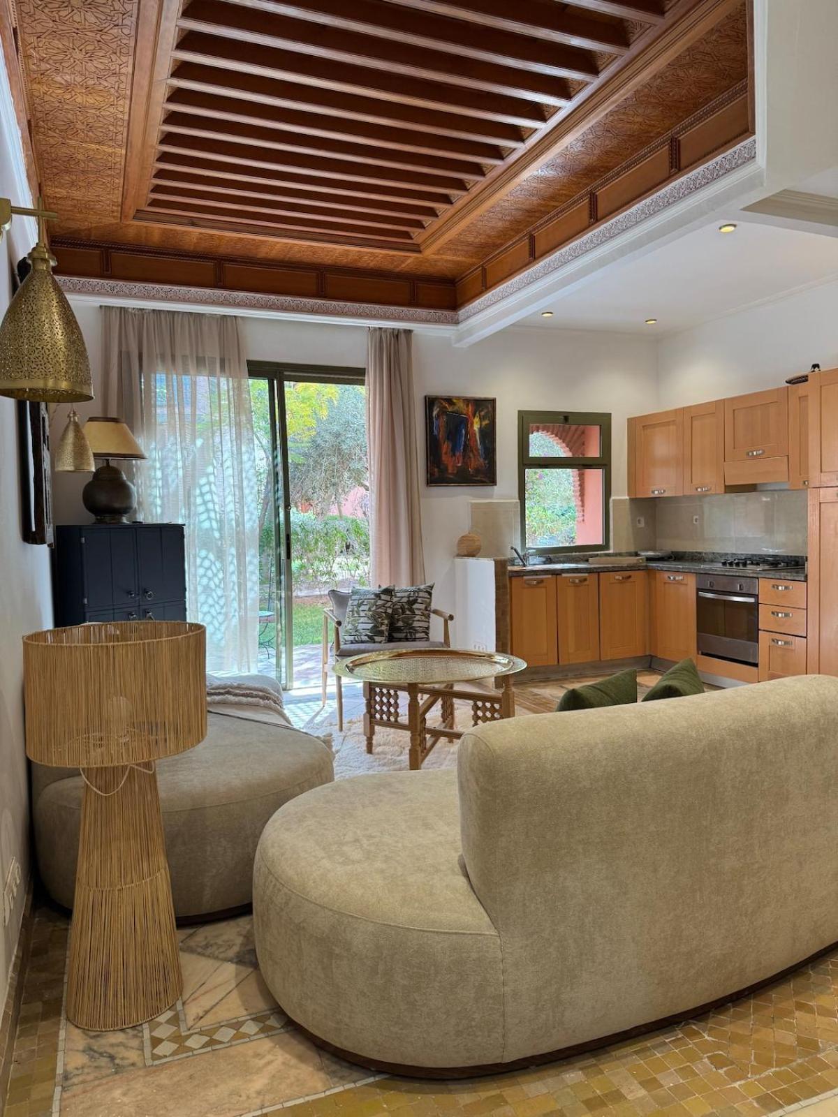 Traditional Moroccan Flat In Palmeraie Appartement