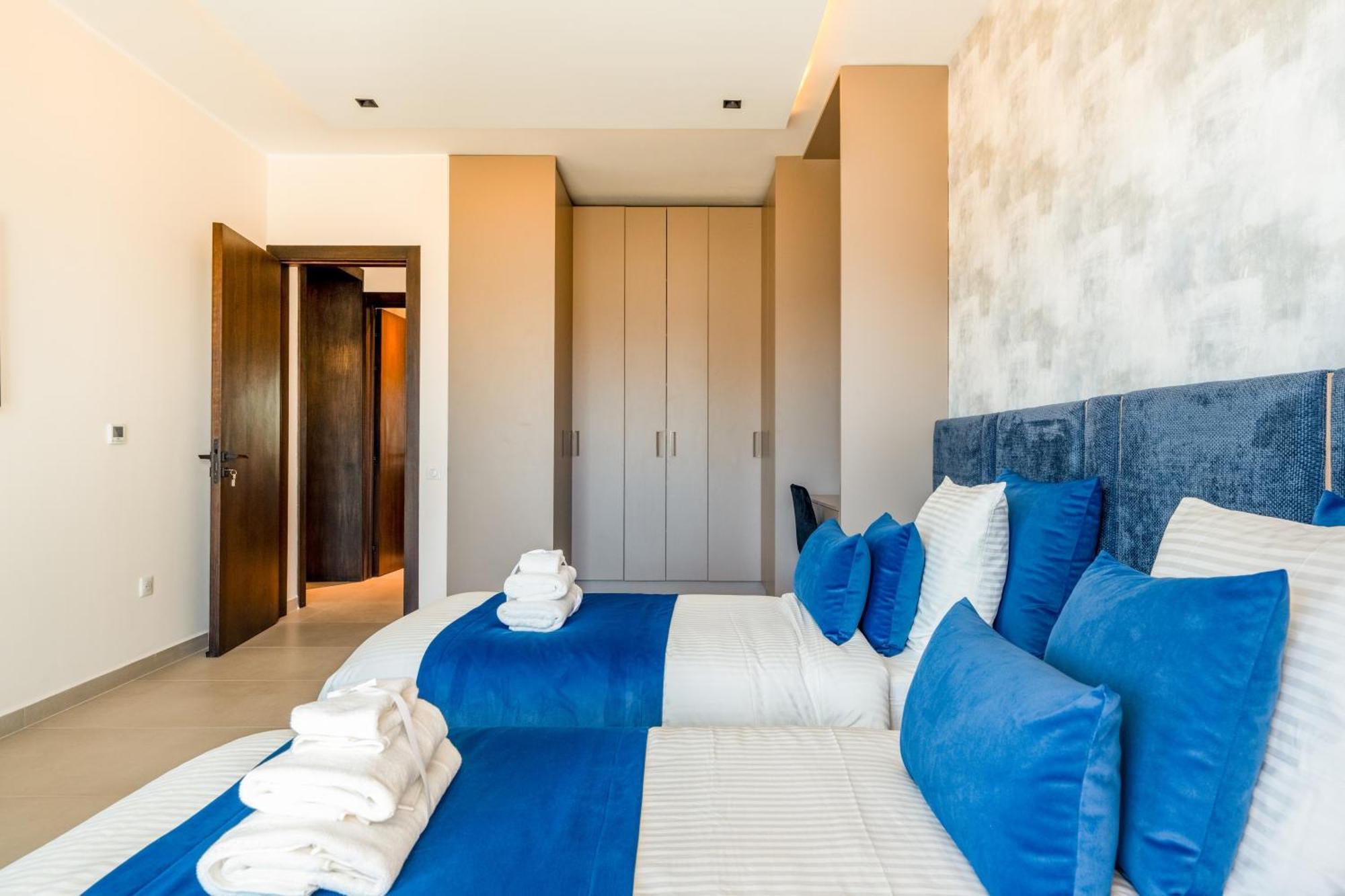 Luxury Heated Pool, Cinema & Game *