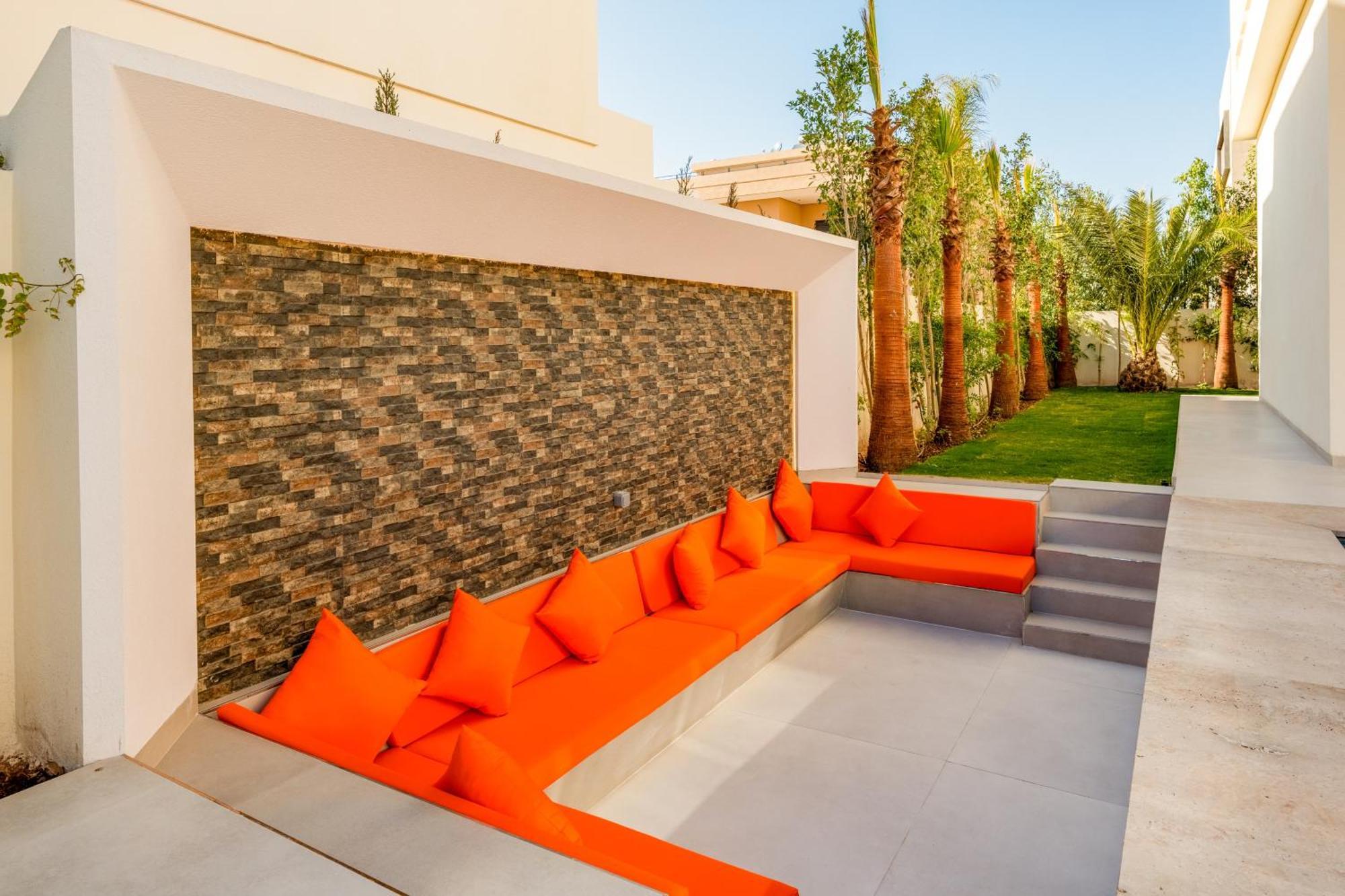 Luxury Heated Pool, Cinema & Game Villa Marrakesh