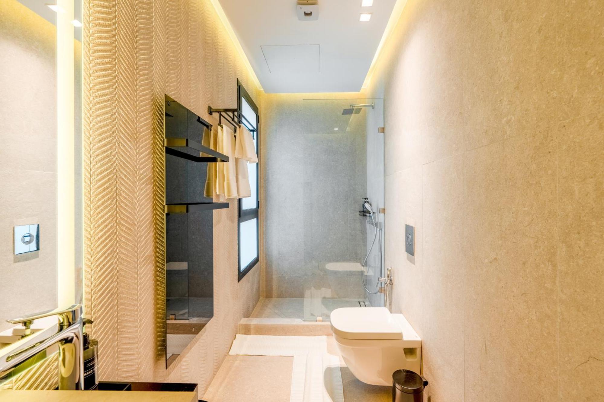 Luxury Heated Pool, Cinema & Game *