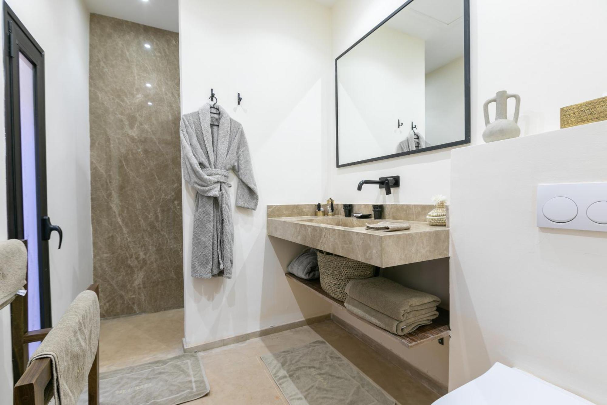 Dar Al Ikhwa, De Luxe A Marrakech Villa *