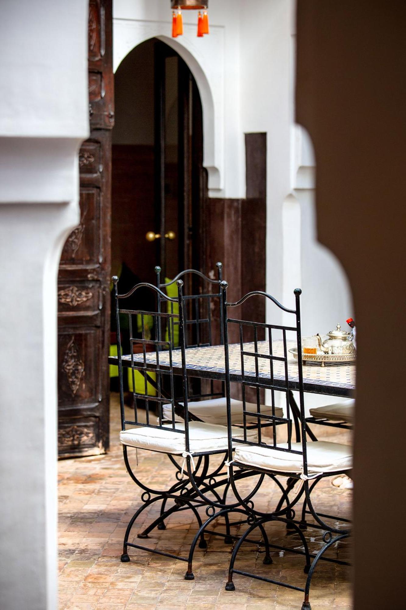 Abda - Piscine Chauffee - Medina Kasbah Marrakesh