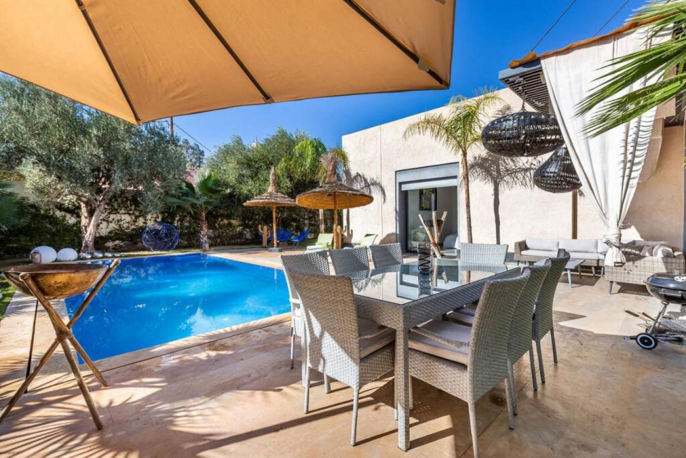 Holiday home Moderne And Chic Piscine Chauffee 6 Pers