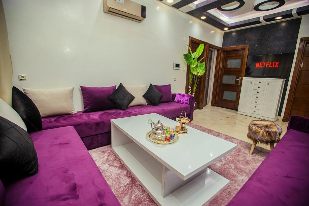 Spacious Moroccan Retreat Near Airport Appartamento