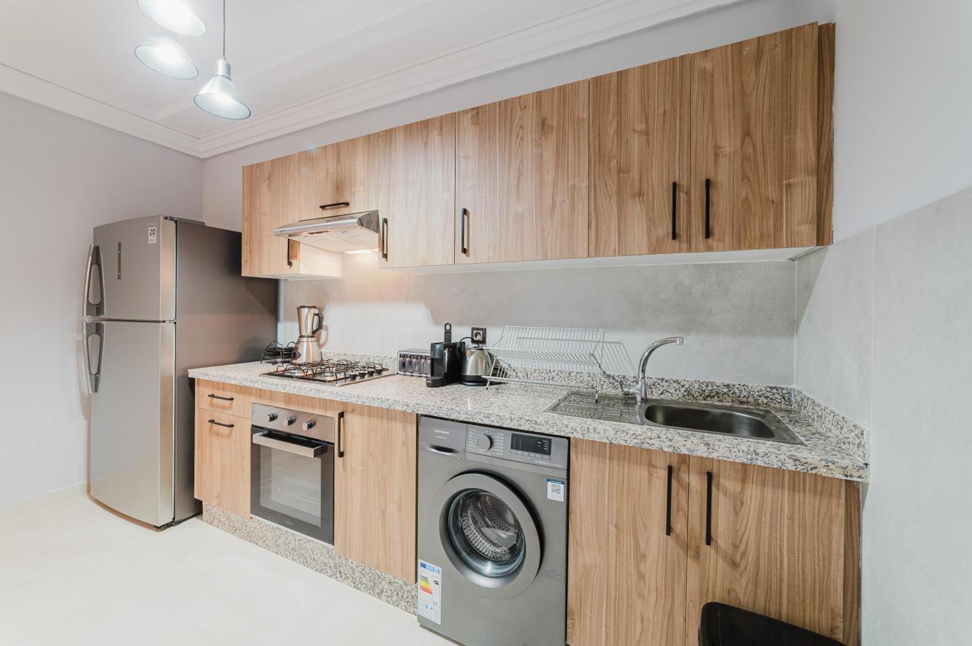 Modern , Parking , Pool & Fiber Wifi , Hivernage Centre