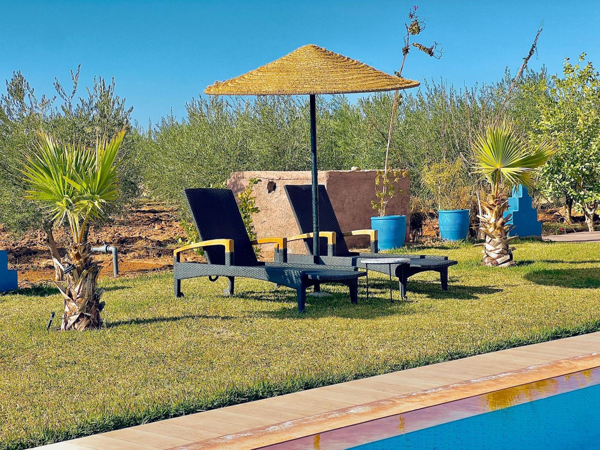 Villa Family With Swimming Pool And A Wonderful Mountain View