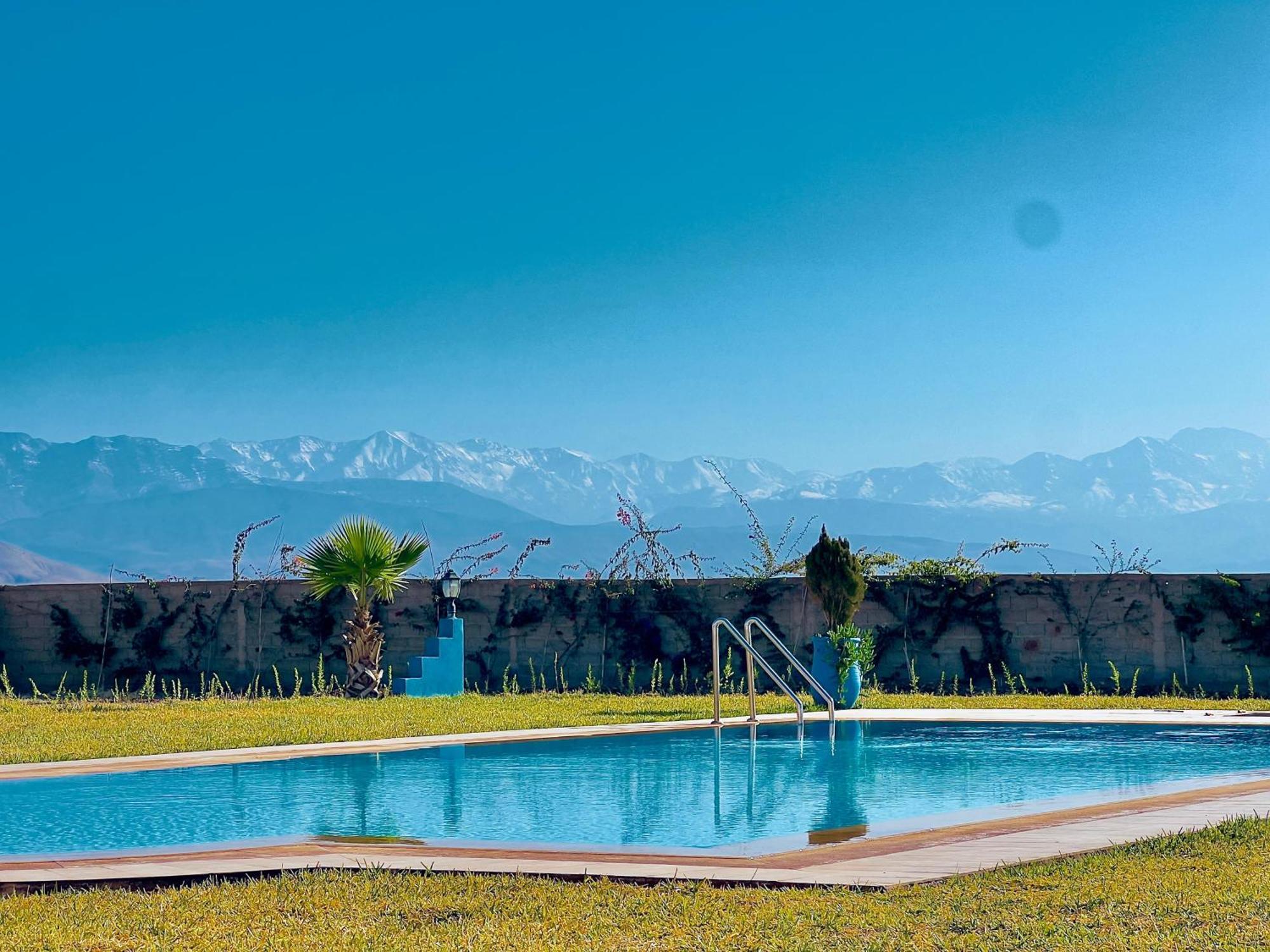 Villa Family With Swimming Pool And A Wonderful Mountain View *