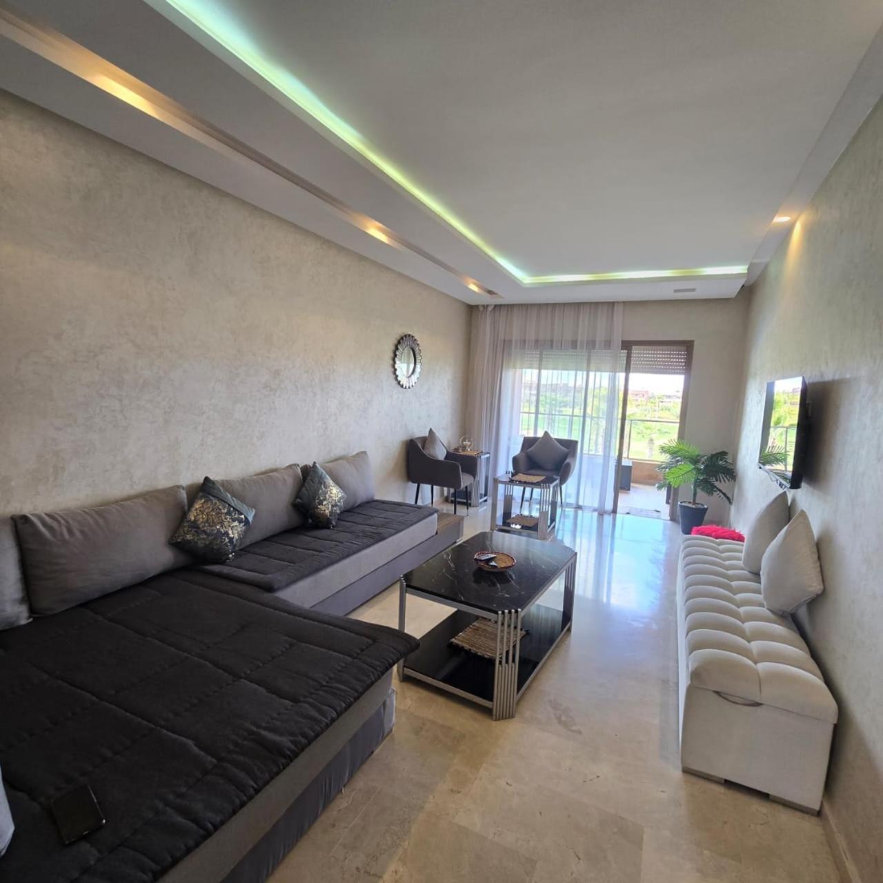 Prestigia Saphir Cosy 2 Bedrooms Pool View