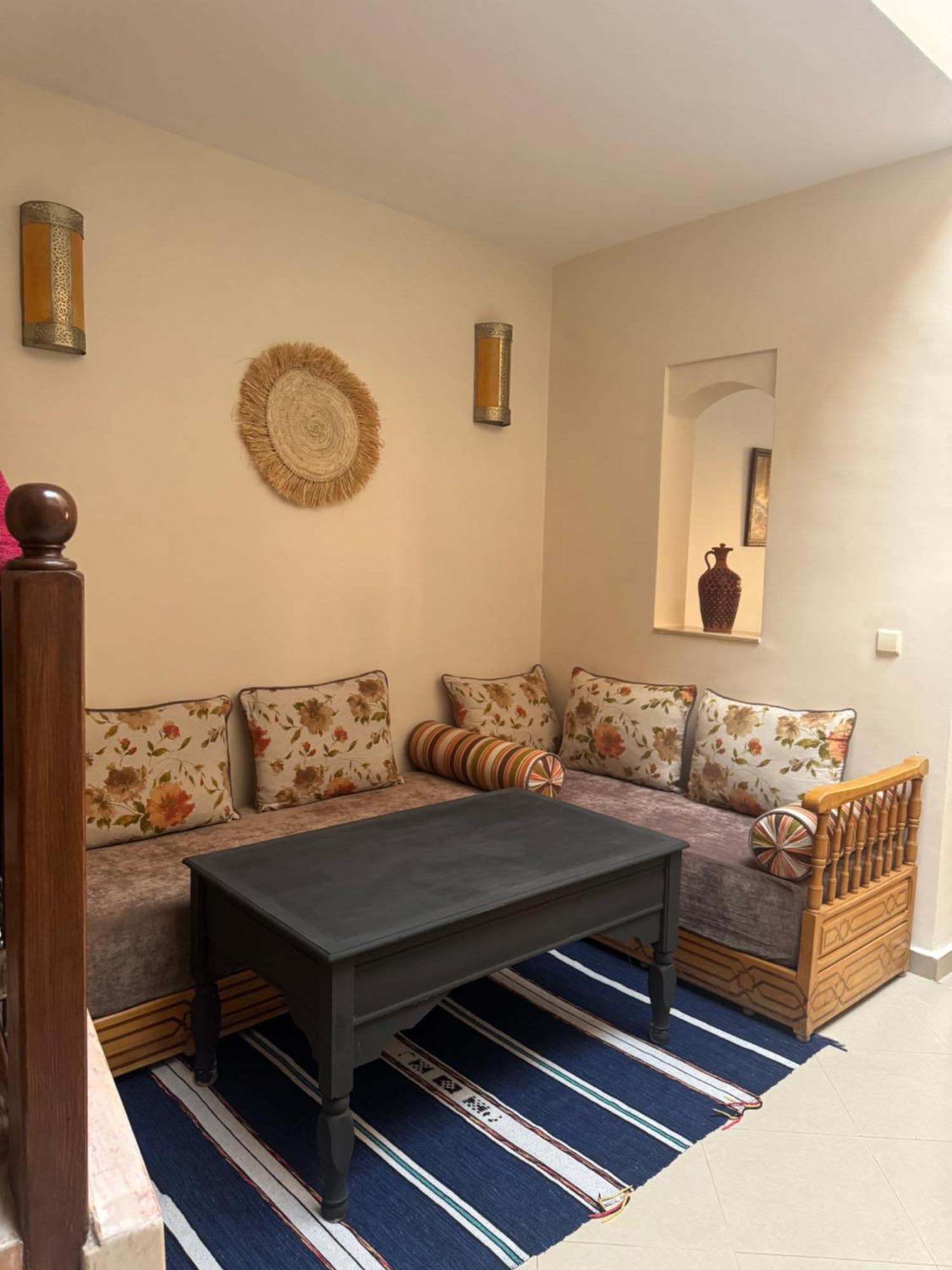 Golden Palm 2