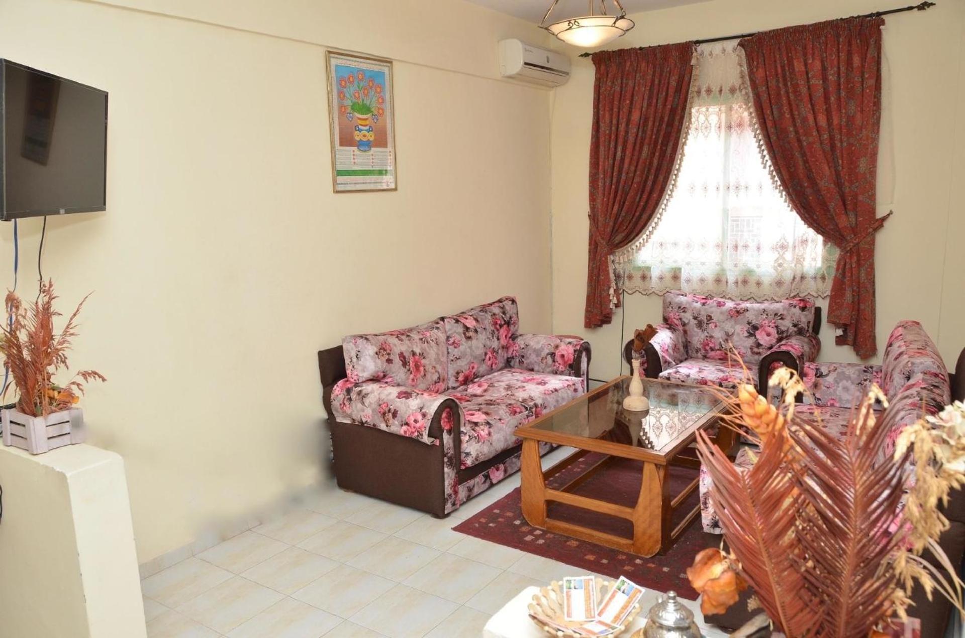 Appartement Schoene Mit Balkon Und Bergblick