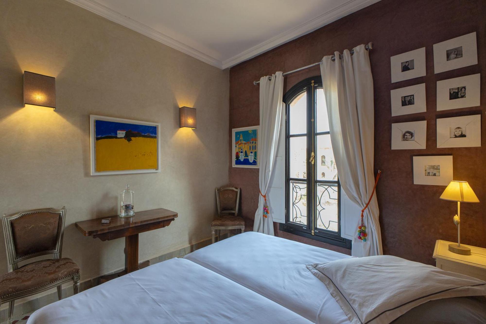 Riad Khiata *
