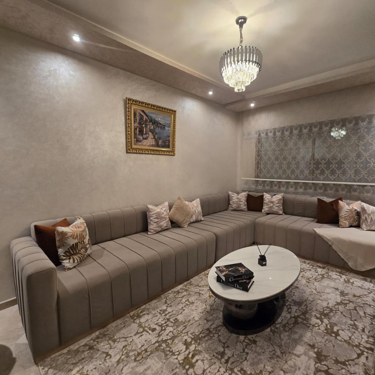 Luxury Center With 2 Pools