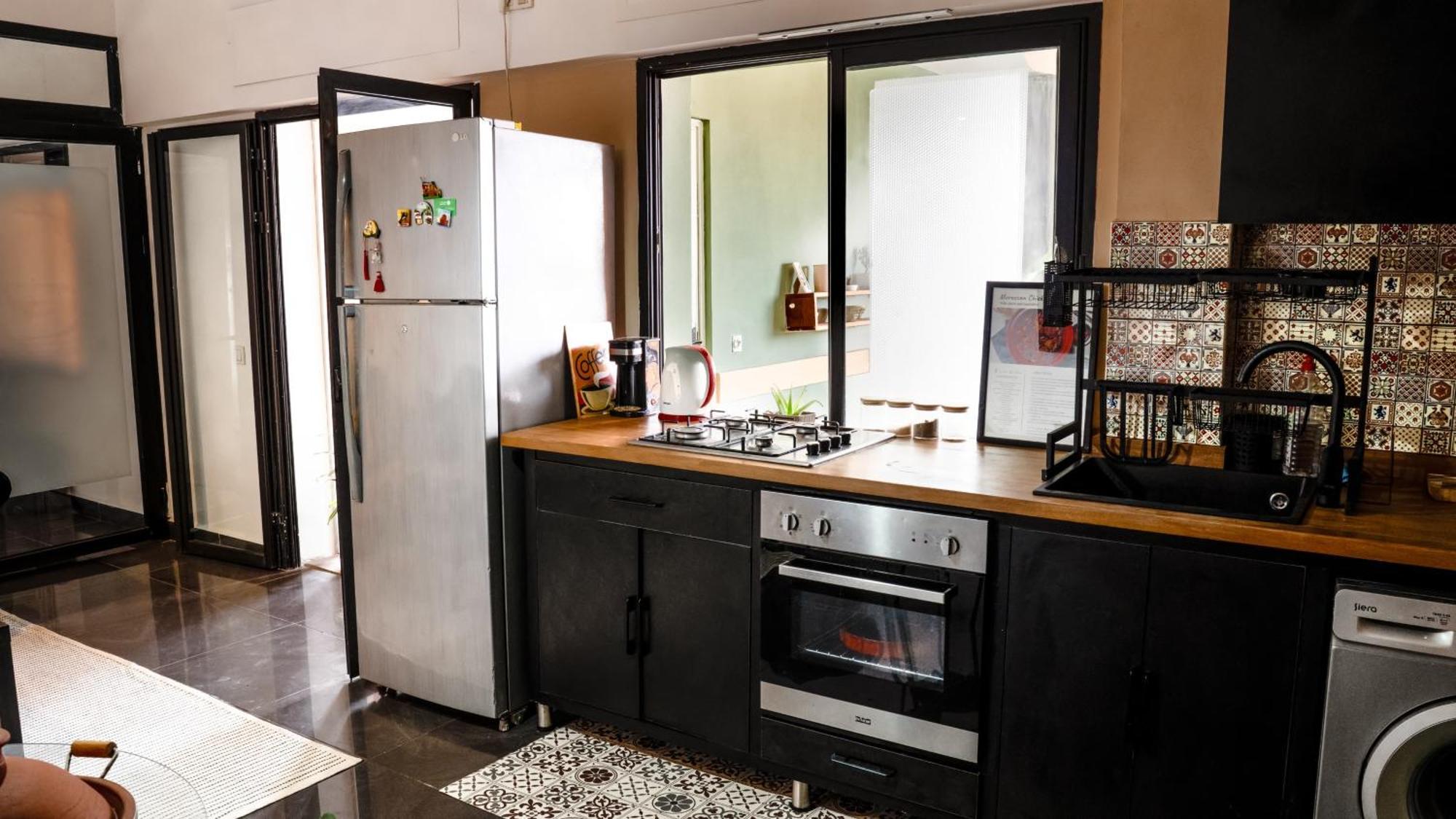 Sunlit With Panoramic Views Appartement