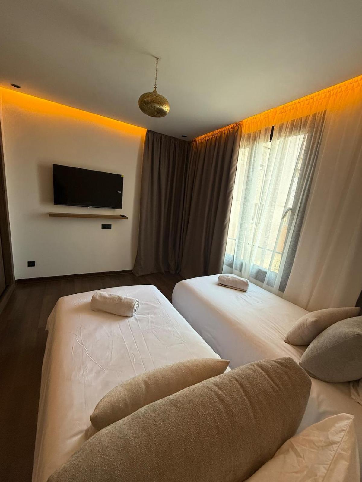 Gueliz, Wifi Fibre, Parking Gratuit, Centre Marrakech Appartement