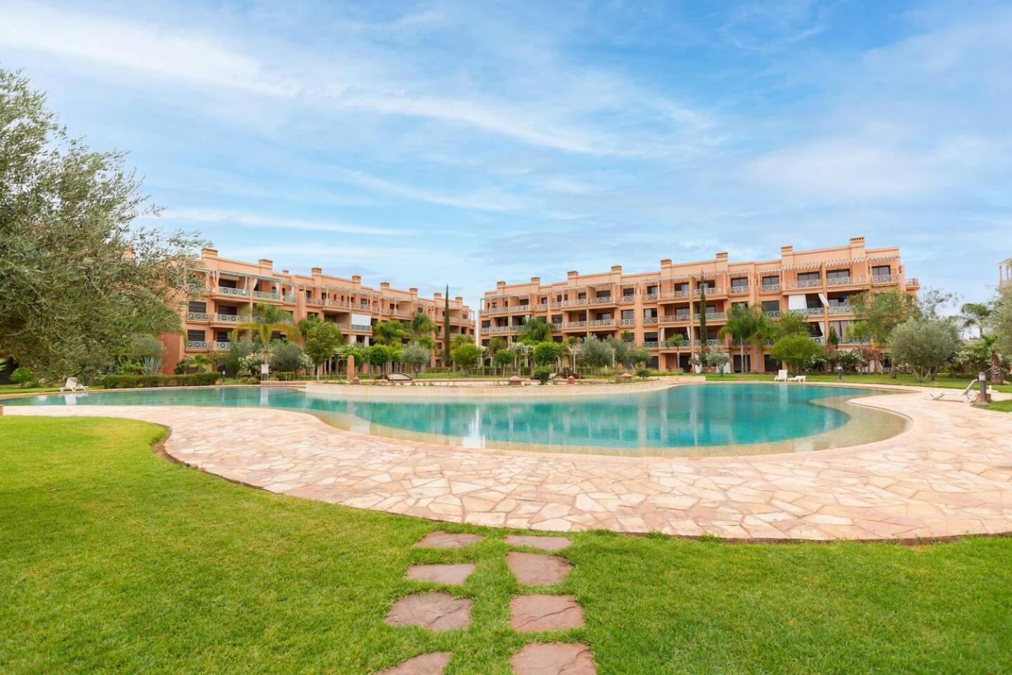 Appartement Hidden Gem - Self Check-in With Pool & Gym - M6 Blvd *