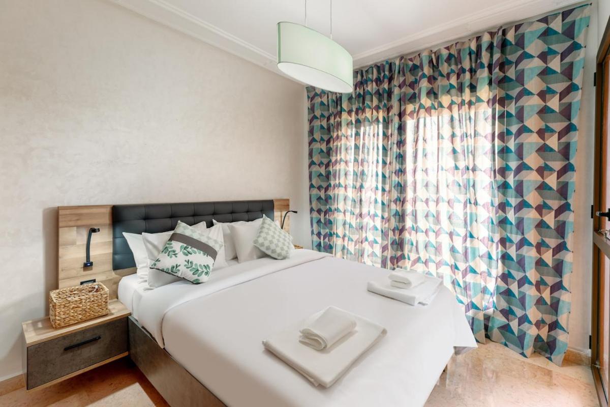 Appartement Hidden Gem - Self Check-in With Pool & Gym - M6 Blvd