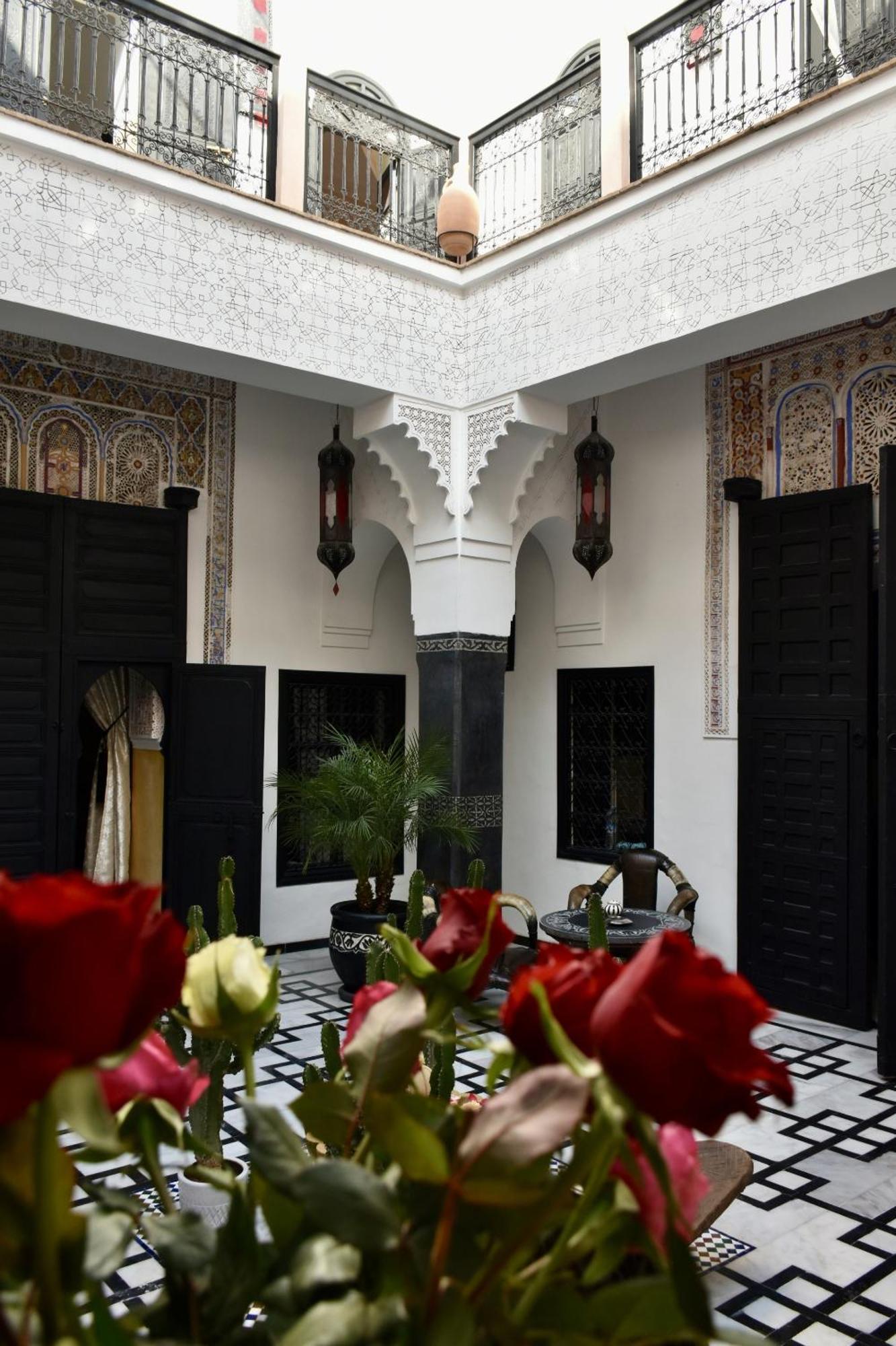 Ta'achchaqa Riad 3*