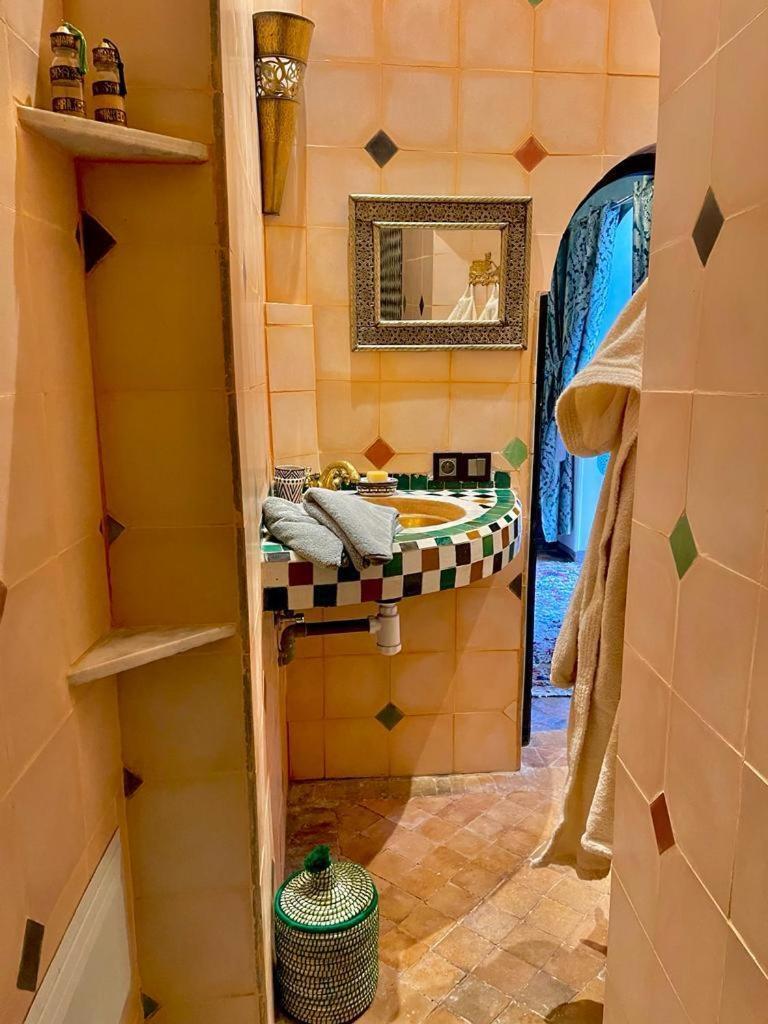 Riad Ta'achchaqa