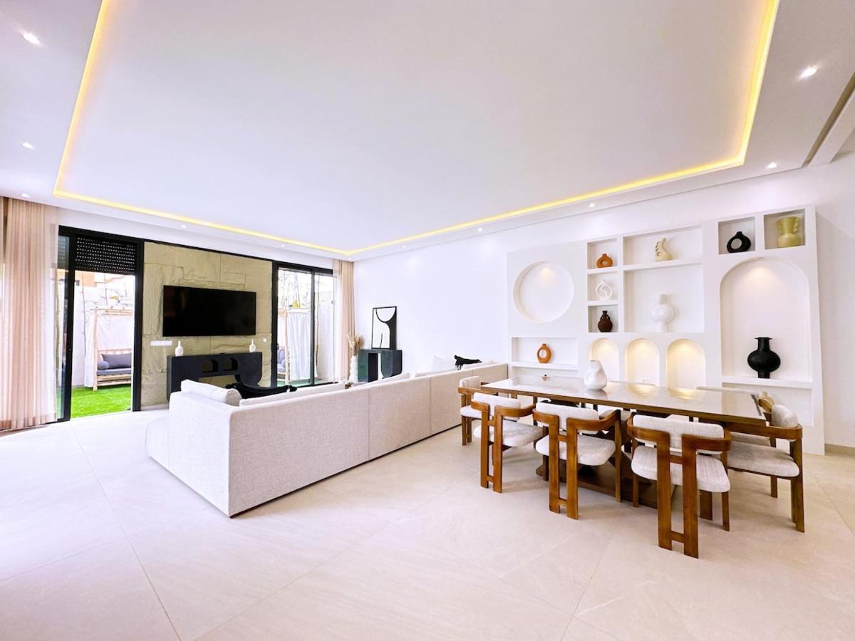 Villa Kais Luxe, Serenity And Security With Pool *