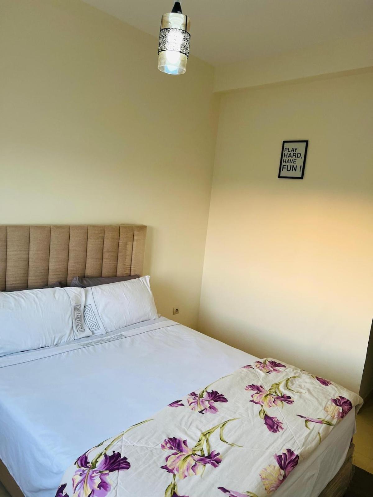 Appartement Airport Apt, High-speed Wi-fi *