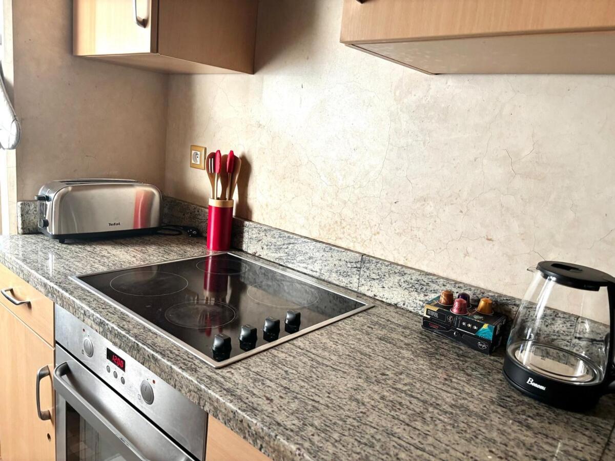 2 Bedroom Palmeraie, Pools & 3 Terraces Appartement *