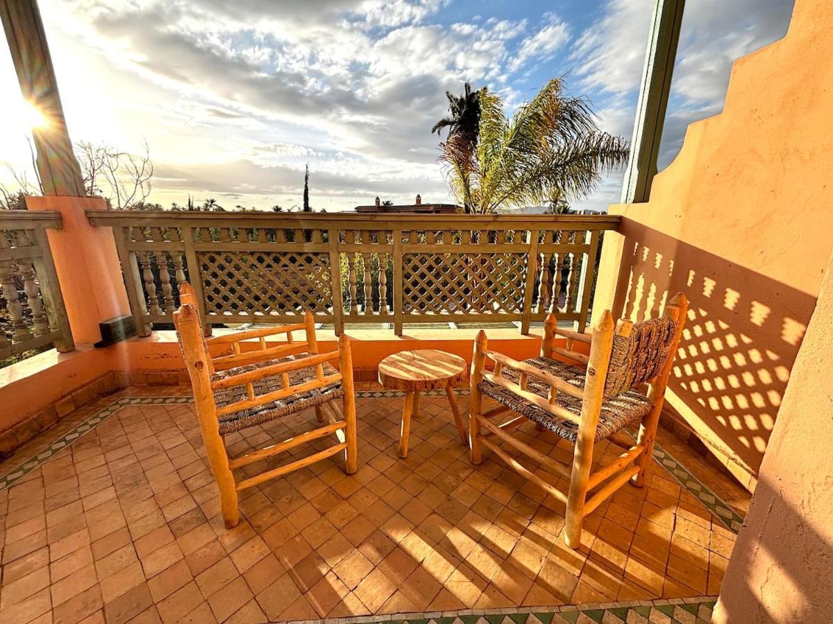 Cosy With Pool And Garden
