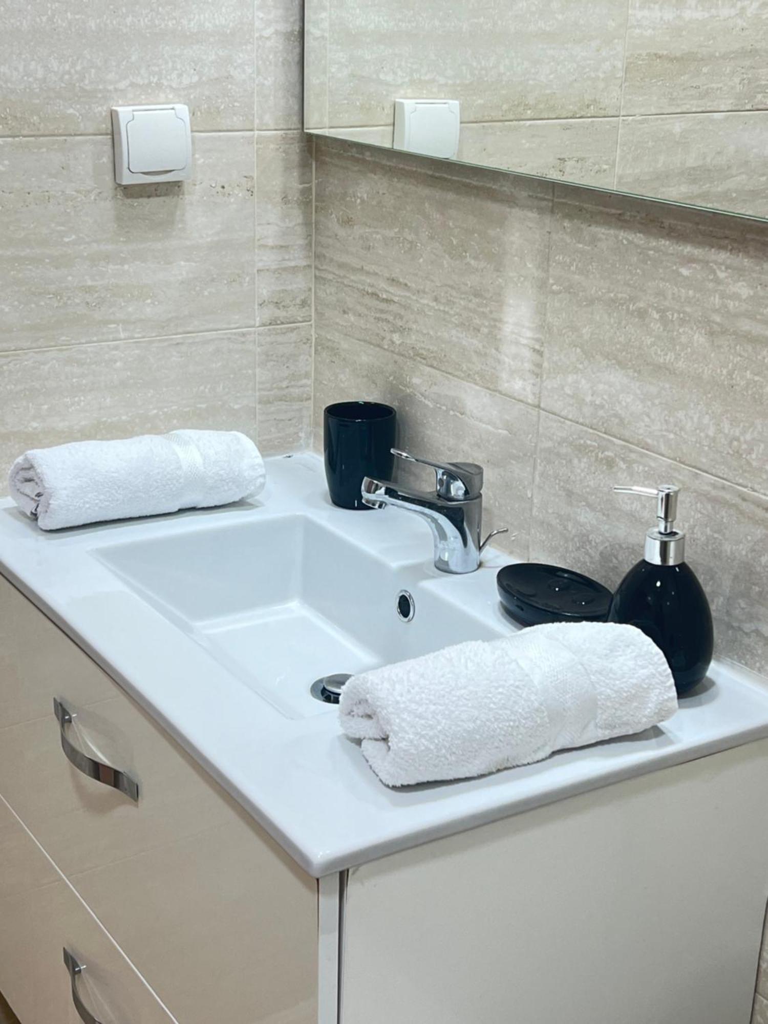 Magnifique Avec Piscine Endroit Calme Apartment *