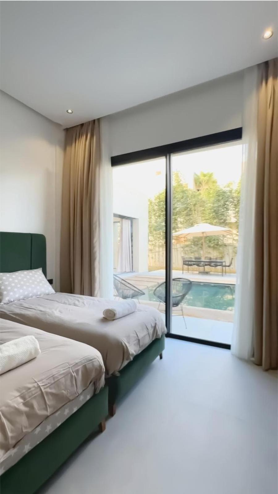 Modern Assia Villa *