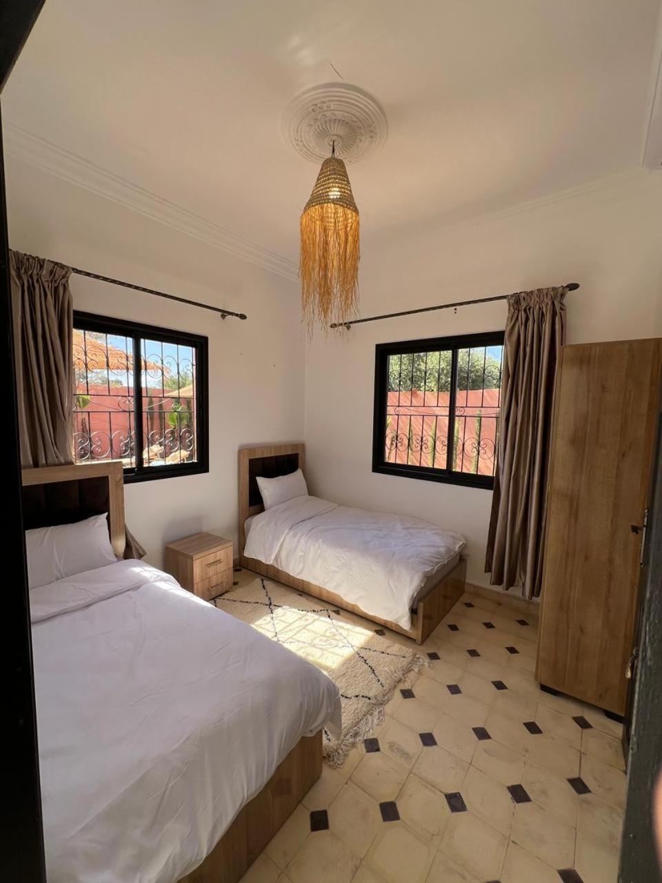 Villa Familiale Avec Piscine Privee A Marrakech *
