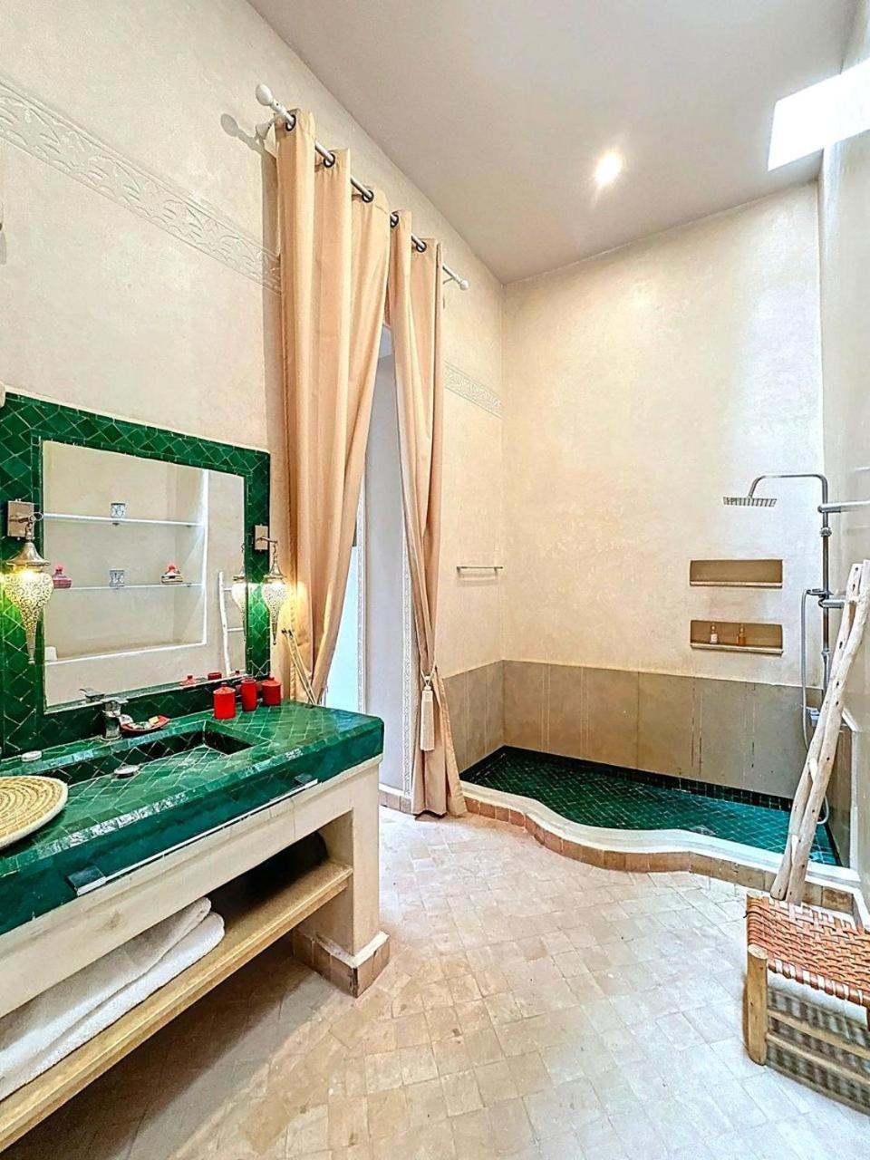 Le Medina Privilege And Hotel *