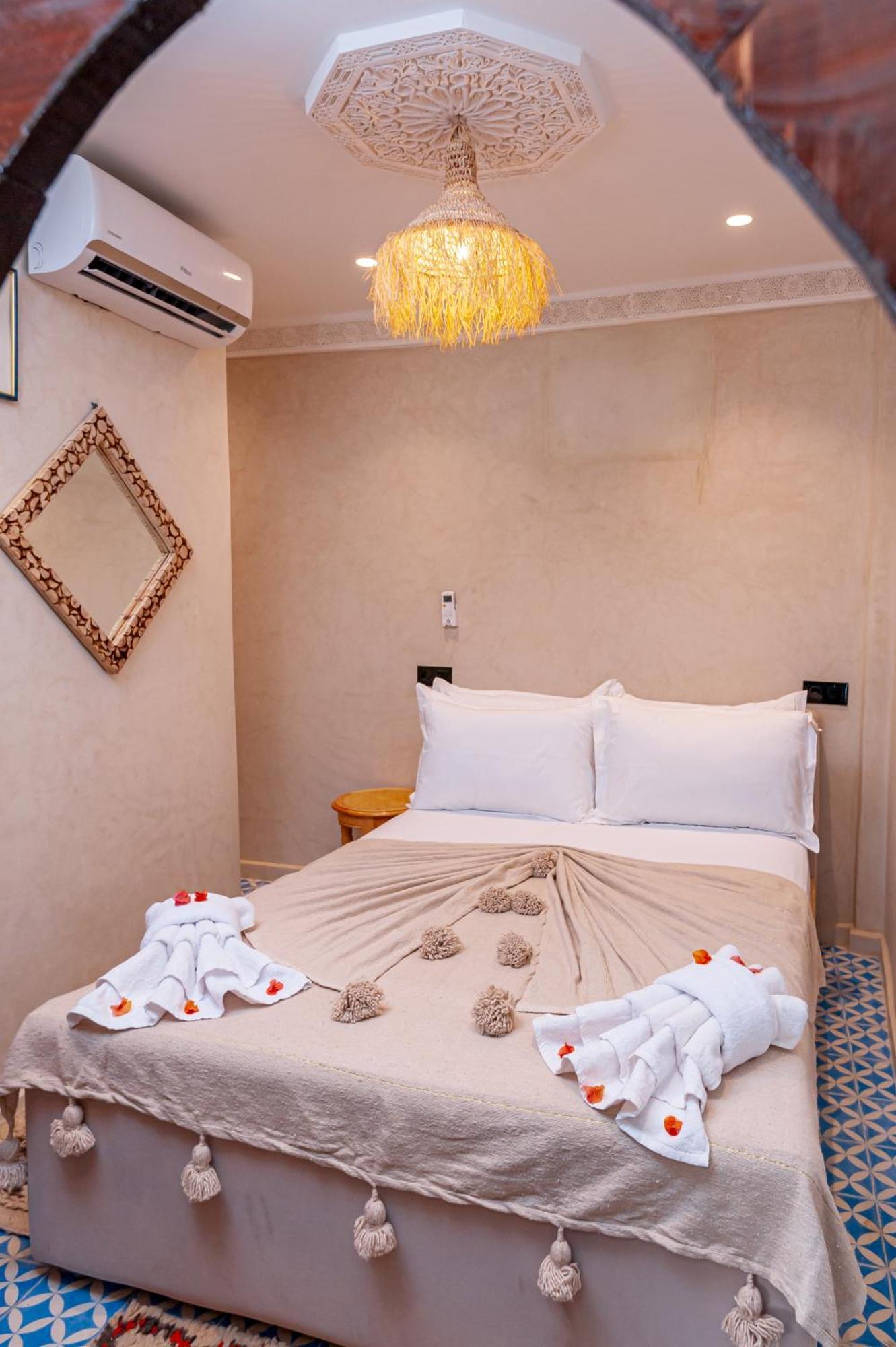 Bed & Breakfast Riad Akkioui Marrakesh