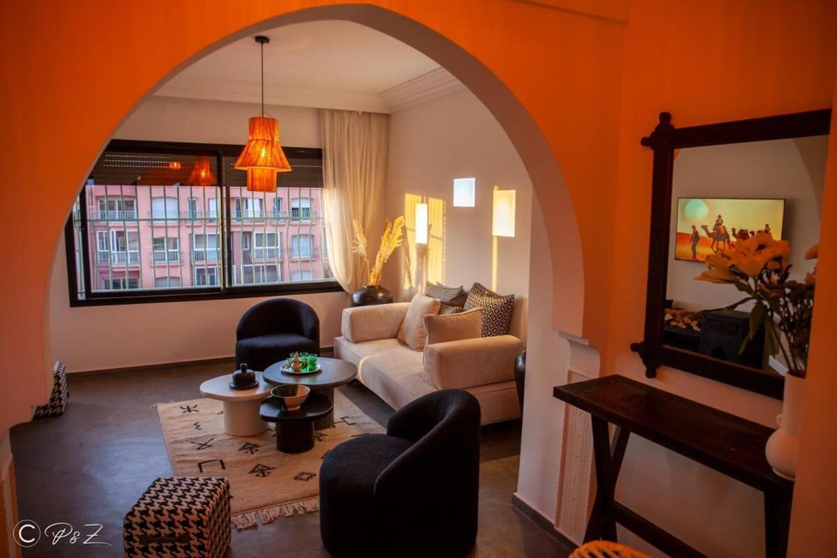 Sublime 2 Bedroom In Marrakech Apartment *